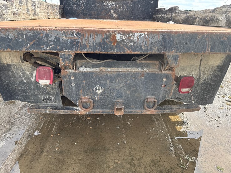 2005-ford-f350-image-12