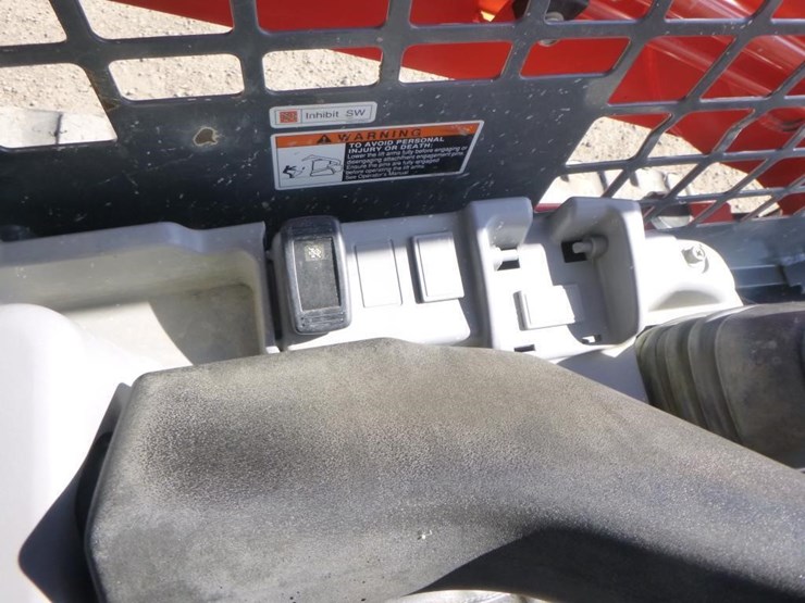 2020-kubota-svl75-2-image-23