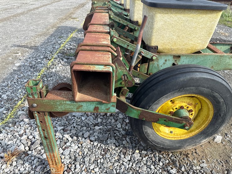 john-deere-7100-image-19