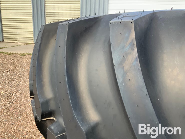 yield-master-30.5l-32-tires-&-rims-image-15
