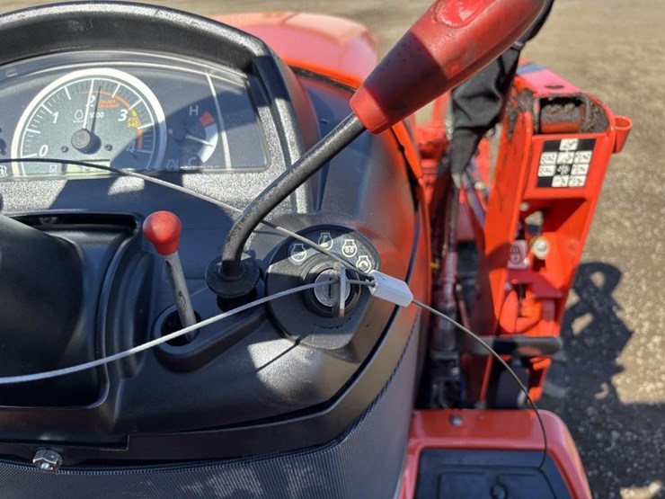 2019-kubota-bx23s-image-33