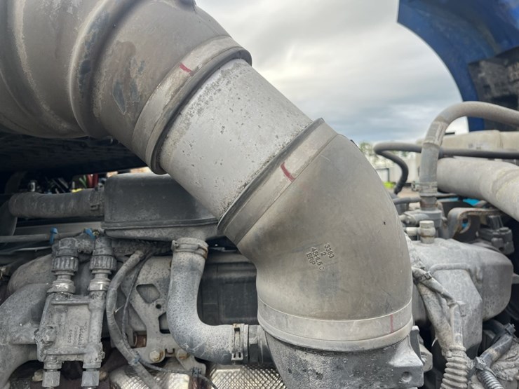 2020-kenworth-t680-image-45