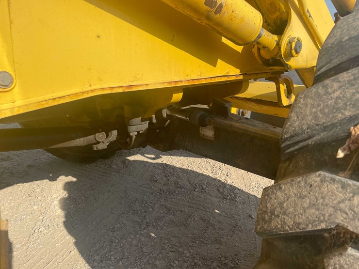 #13315-•-2003-lb110-backhoe-loader-image-26