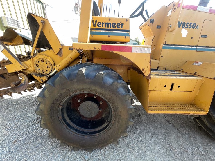#13341-•-vermeer-chain-trencher-image-23