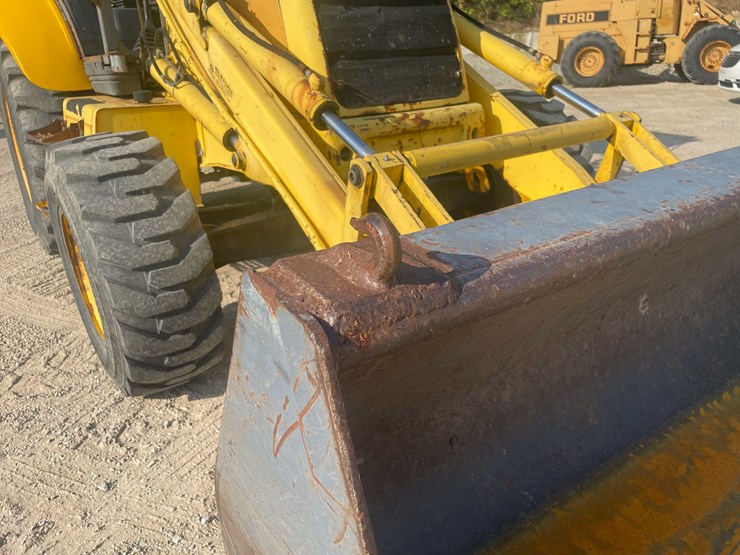 #13315-•-2003-lb110-backhoe-loader-image-18