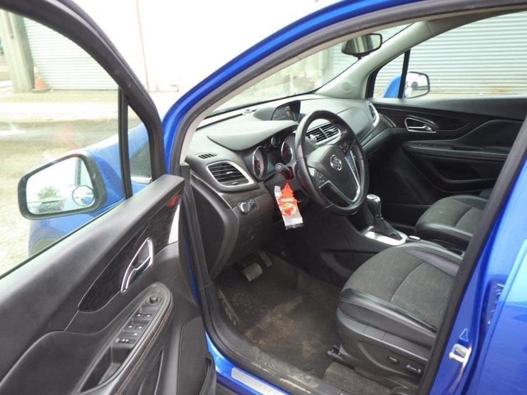2016-buick-encore-image-5