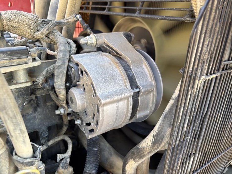 2019-deere-310l-ep-image-58
