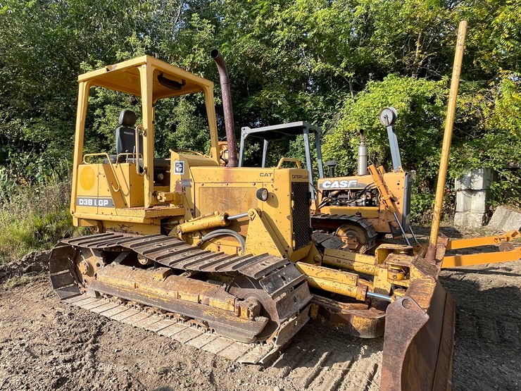 1987-caterpillar-d3-image-6