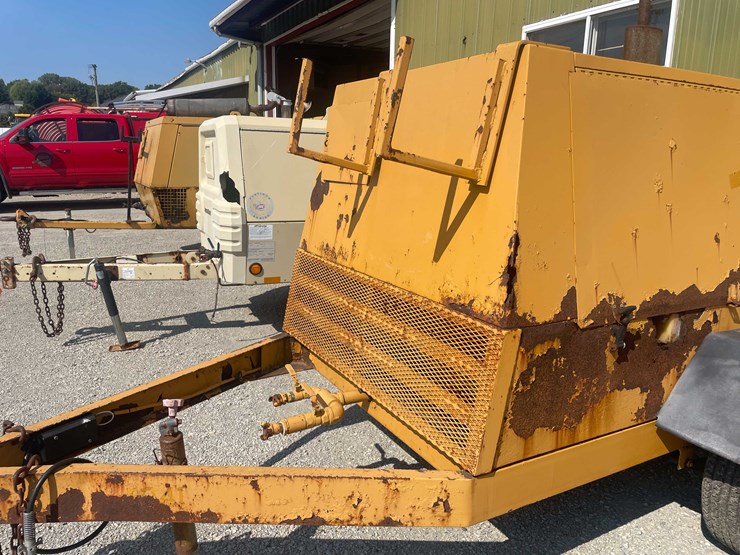 #13348-•-1992-atlas-corporation-tow-behind-compressor-image-58