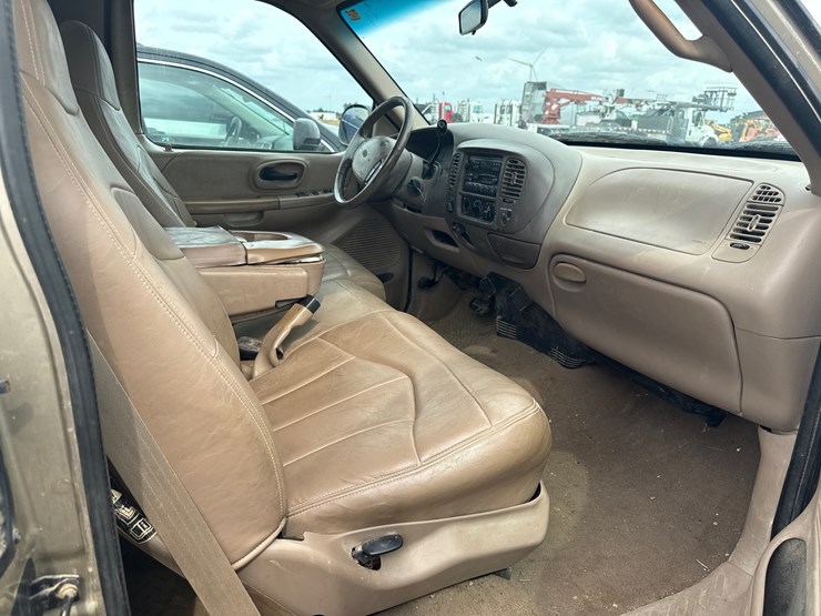 1999-ford-f150-image-19