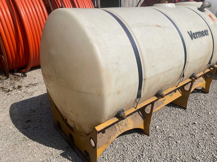 #13369-•-vermeer-water-tank-image-7