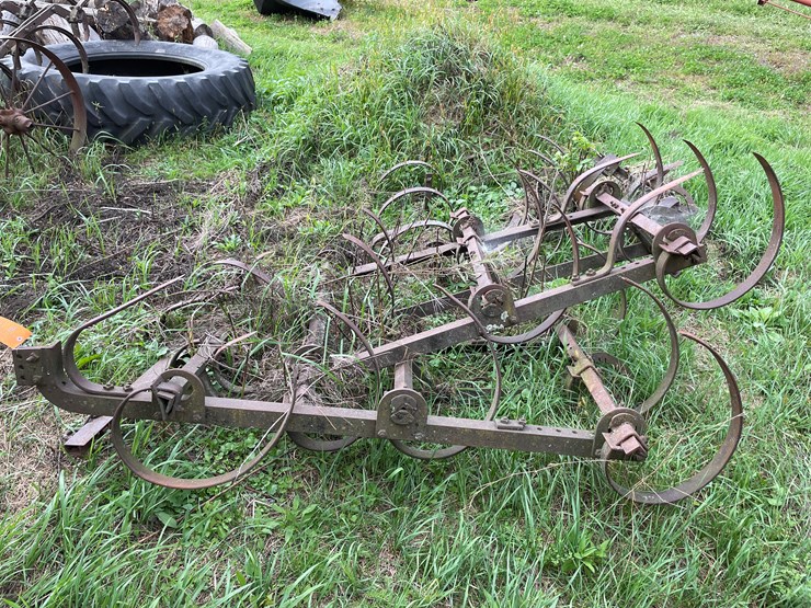 #7135-•-metal-cultivator-pieces-image-2