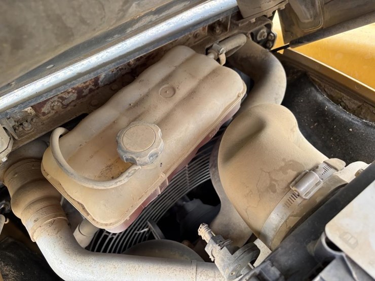 2013-caterpillar-420f-image-60