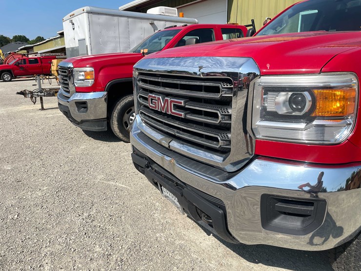 2015-gmc-sierra-2500hd-image-36