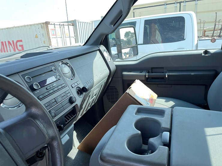 2011-ford-f250-image-27