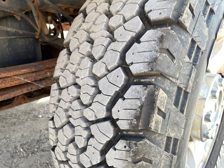2011-ford-f250-image-15