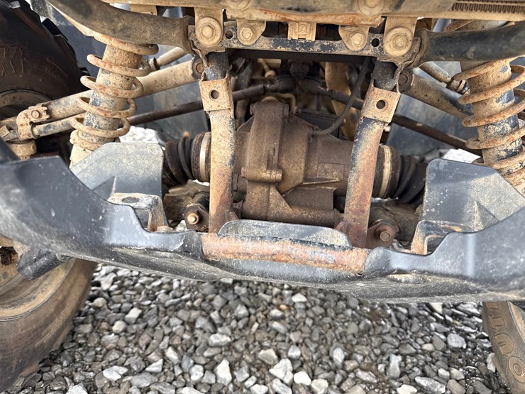 2010-yamaha-grizzly-550fi-image-16