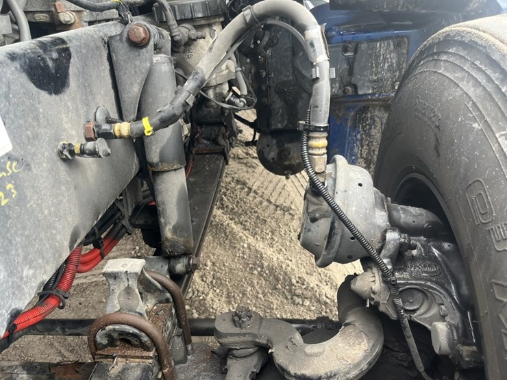 2020-kenworth-t680-image-55