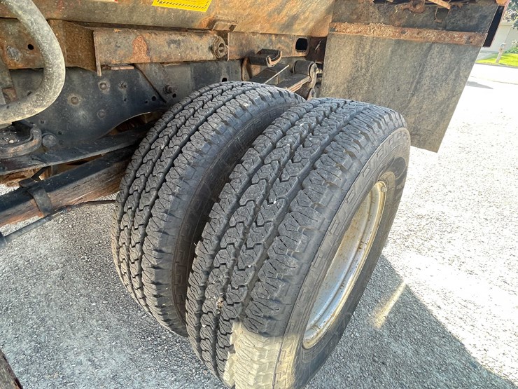 2014-ford-f350-image-14