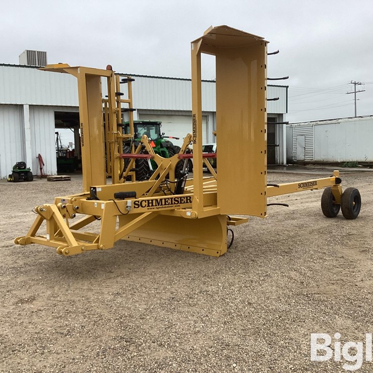 2022 Schmeiser SVT24R 24' VariTrak Folding 3-Pt Land Leveler