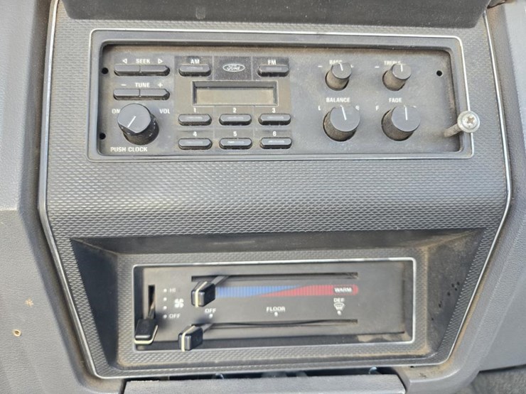 1994-ford-f700-image-55