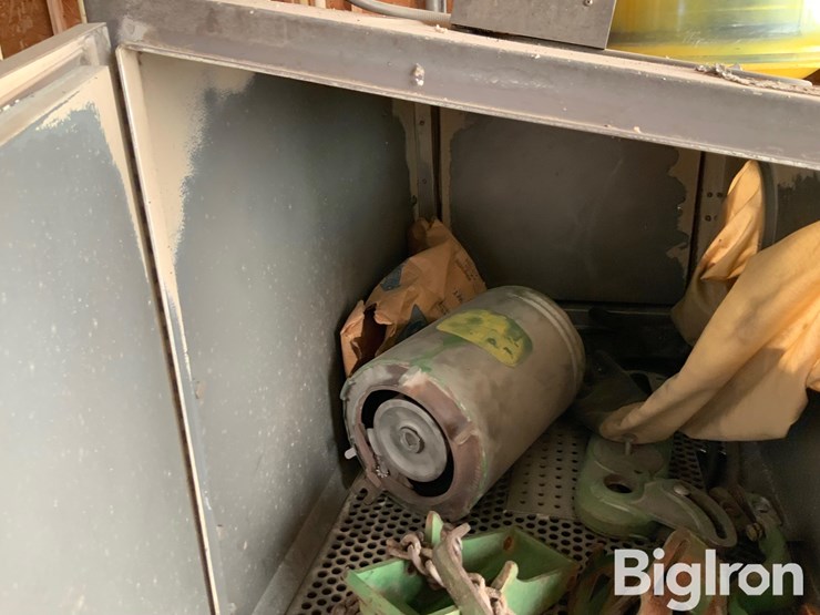 zero-mfg-b-300-f-blast-cabinet-image-18