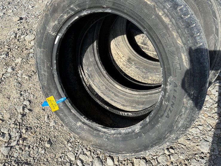 #9730-•-lot-of-(4)-p275/55r20-tires-inv#:-9730-image-9