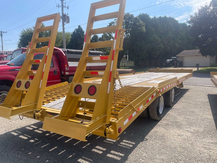 2000-custom-flatbed-image-3