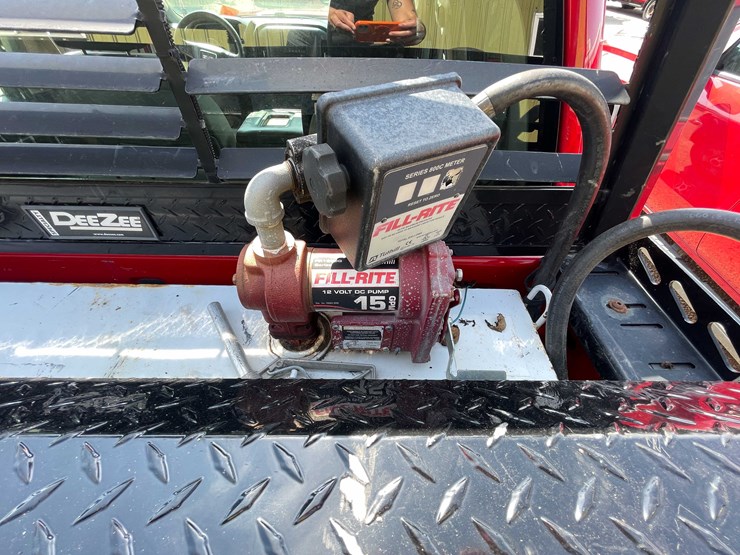 2015-gmc-sierra-2500hd-image-92