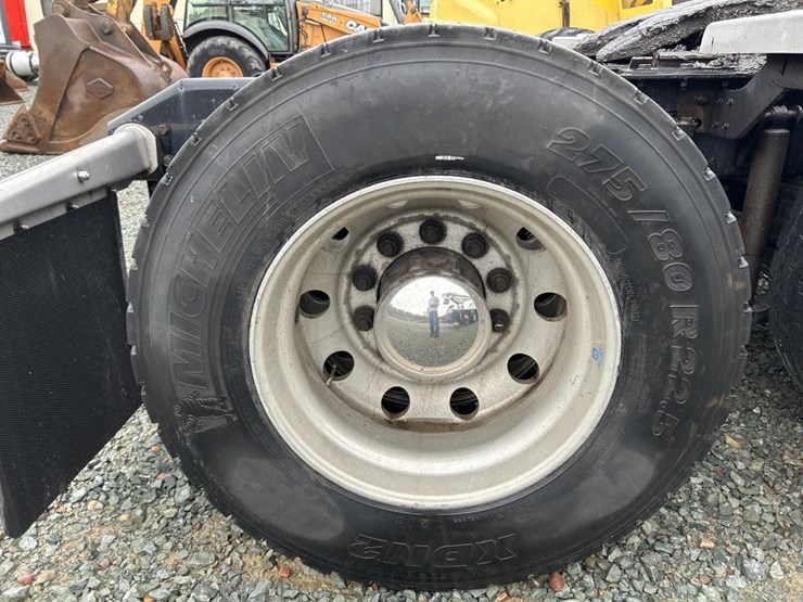 2018-kenworth-t680-image-97