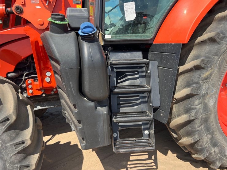 kubota-m7-152-image-16