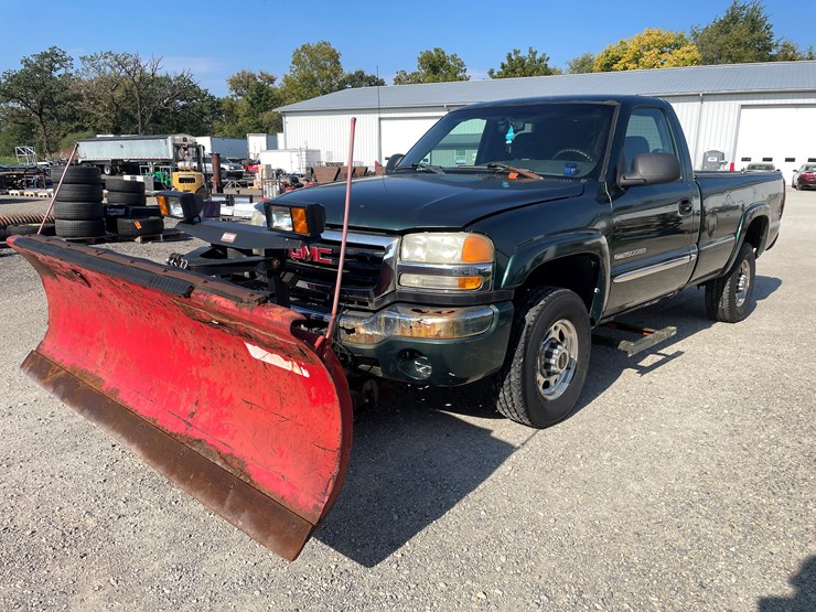 2003-gmc-2500-image-1
