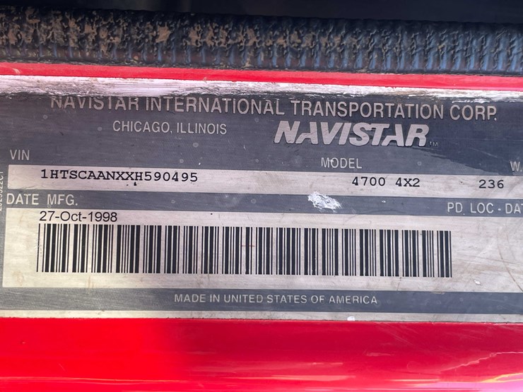 1999-international-4700-image-36