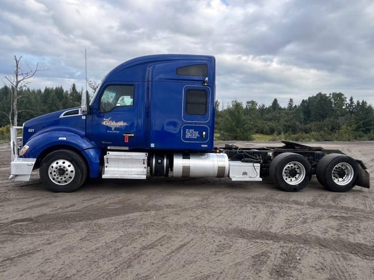2020-kenworth-t680-image-2