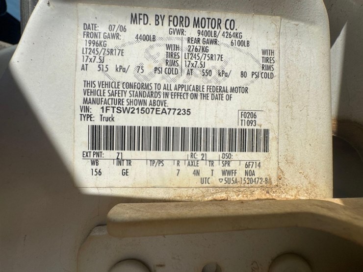 ford-f250-xl-image-21
