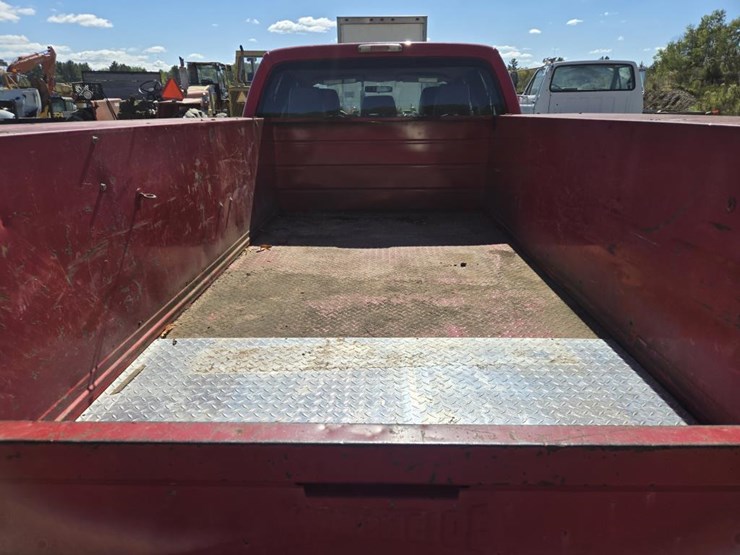 2011-ford-f450-image-26