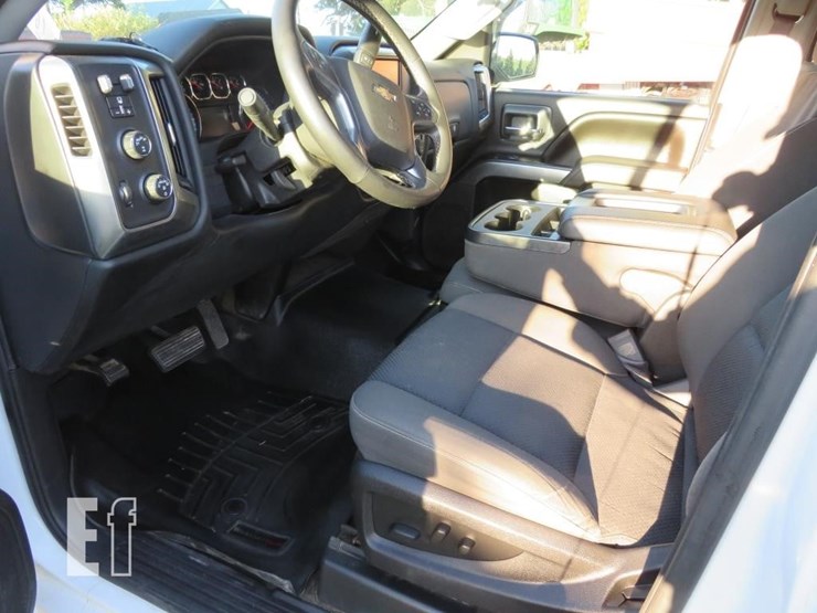 2017-chevrolet-lt-1/2-ton-4x4-,-4-door-16-image-8