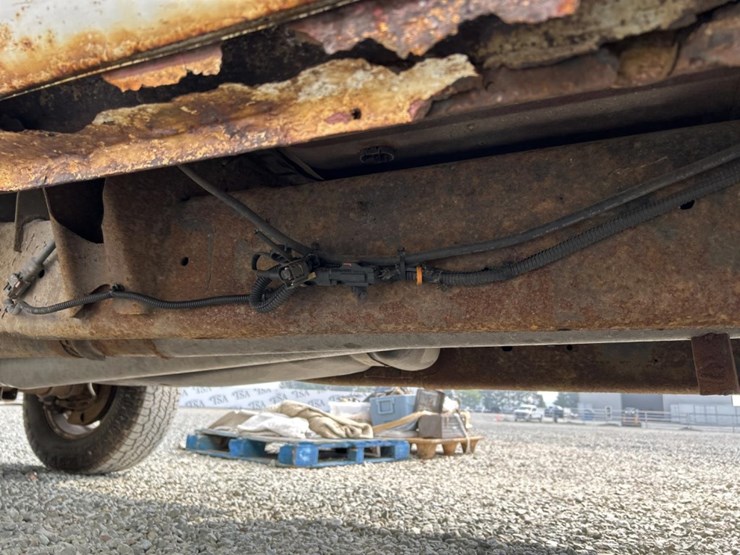 2008-dodge-3500-image-35