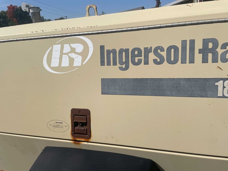 2002-ingersoll-rand-185-image-48
