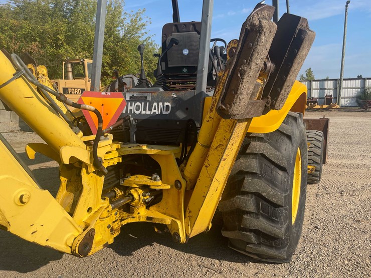 2002-new-holland-lb75b-image-23