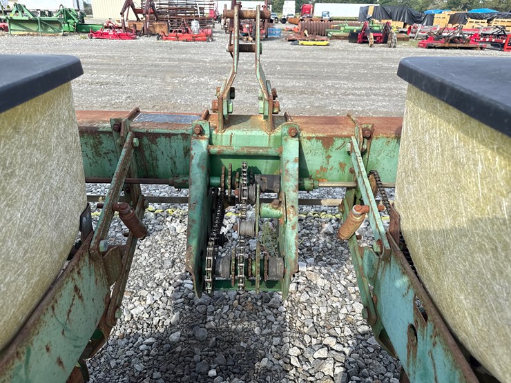 john-deere-7100-image-7