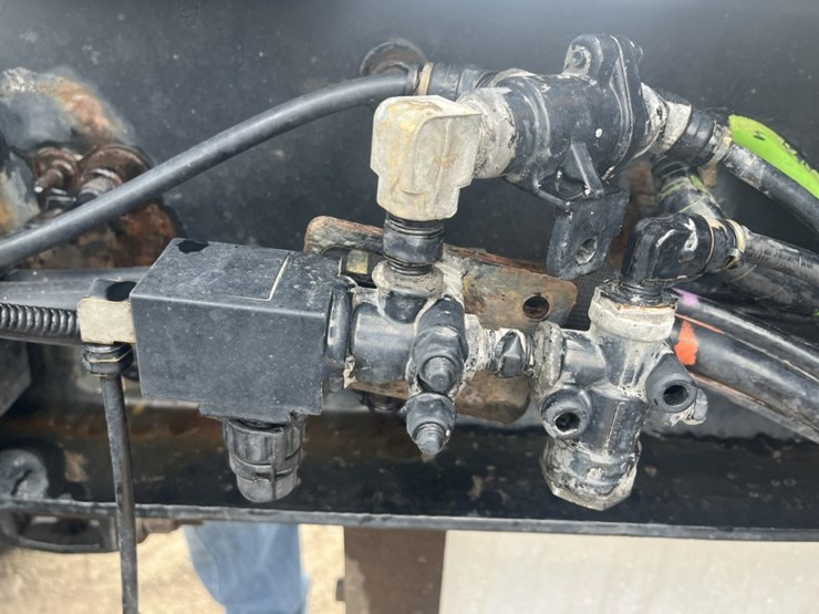 2020-kenworth-t680-image-66