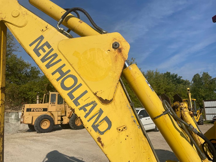 #13315-•-2003-lb110-backhoe-loader-image-41