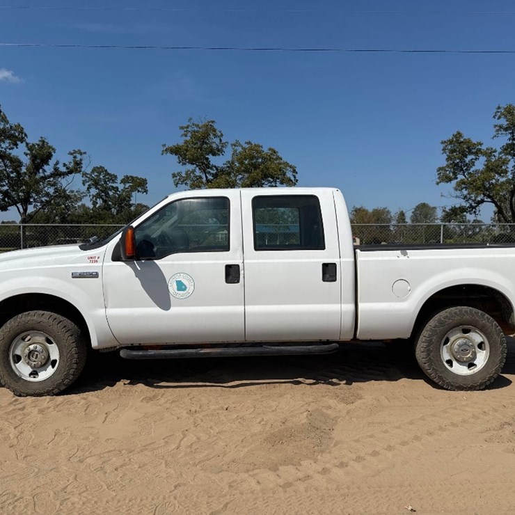FORD F250 XL