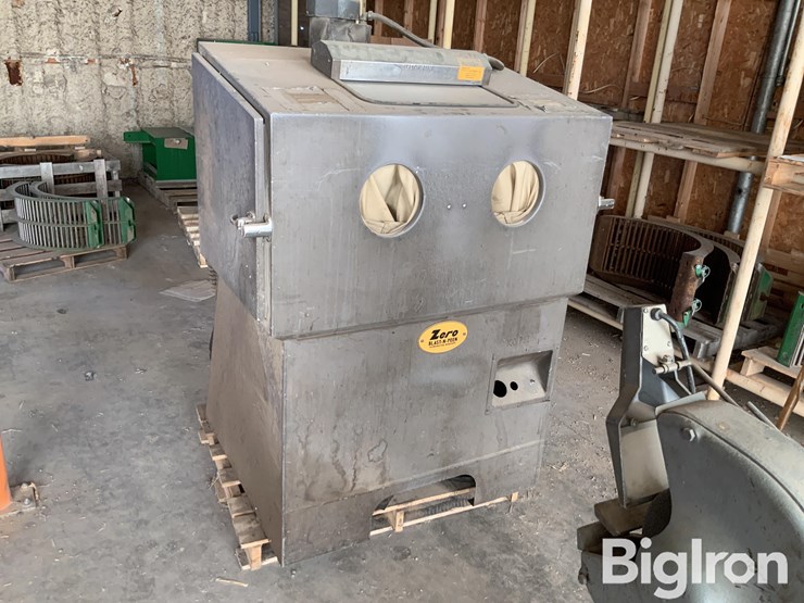 zero-mfg-b-300-f-blast-cabinet-image-2