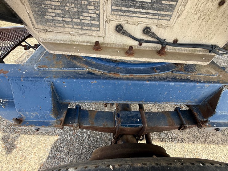 #9657-•-1996-weld-it-s/a-5400gal-fuel-trailer-1w9t23269tl010011-inv#:-9657-image-30
