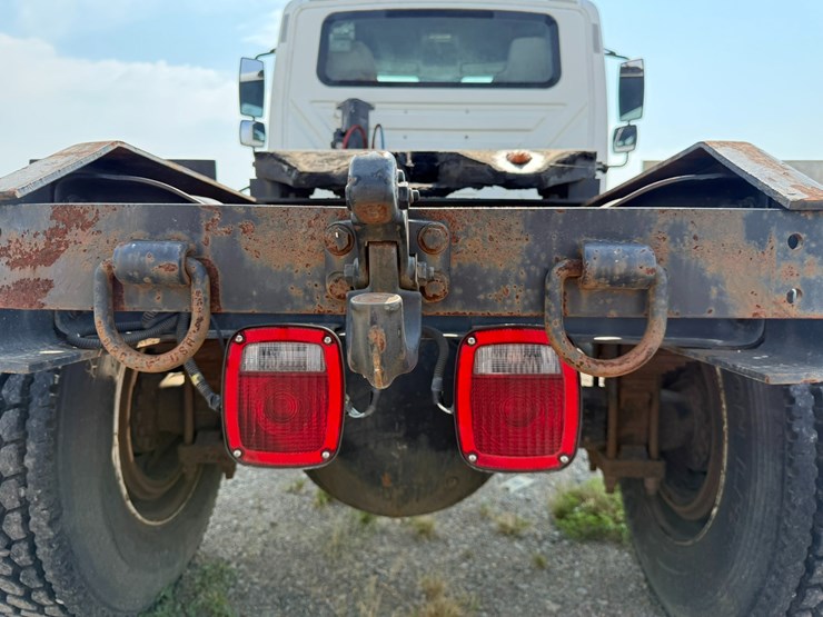 2006-international-durastar-4400-image-8