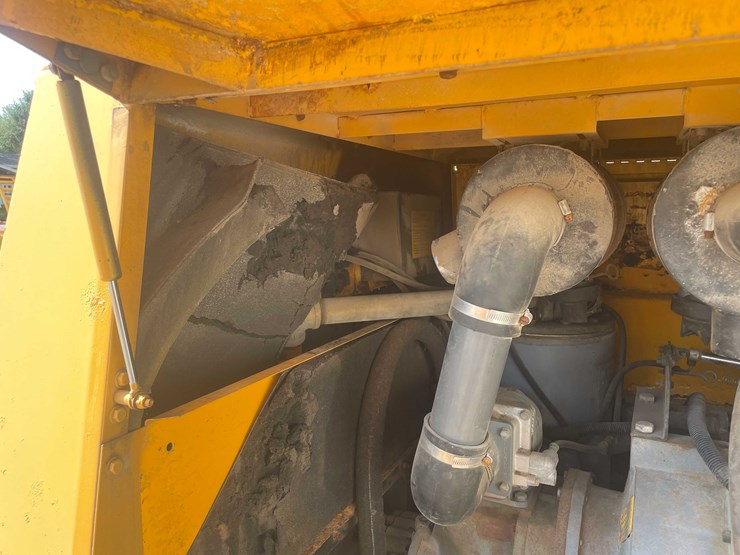 #13348-•-1992-atlas-corporation-tow-behind-compressor-image-50
