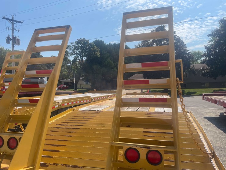 #13352-•-2001-kiefer-flatbed-trailer-(has-wi-title)-image-29