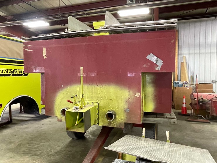 #13382-•-1993-fire-truck-tanker-body-with-poly-tank-image-29